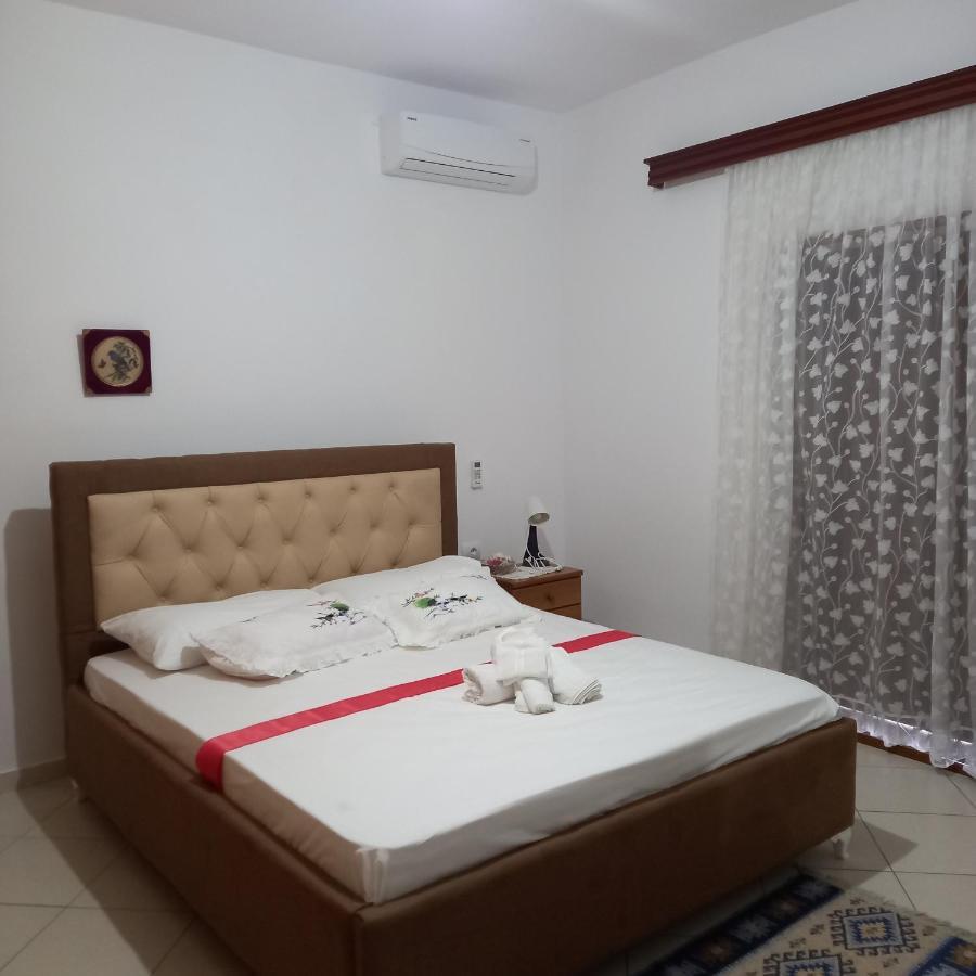 Vila Pasha Sarandë Rum bild