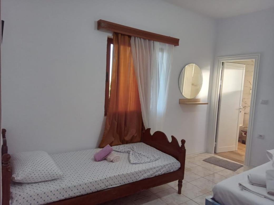 Vila Pasha Sarandë Rum bild